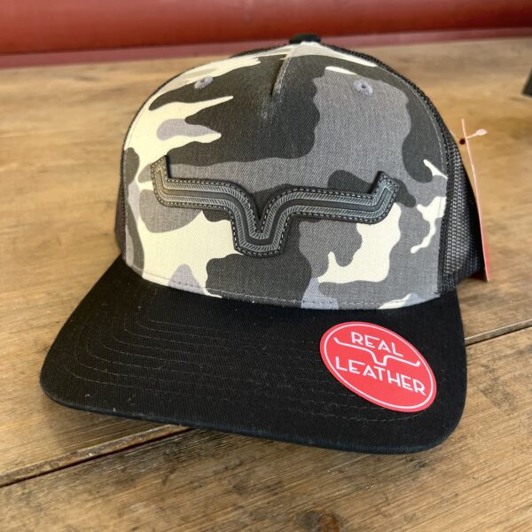 Roped LP Trucker-Camo